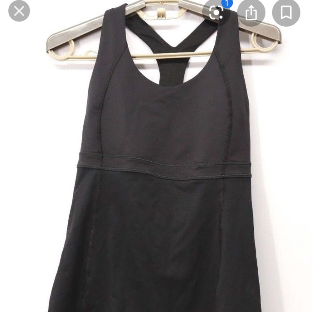 Black Lululemon tank top